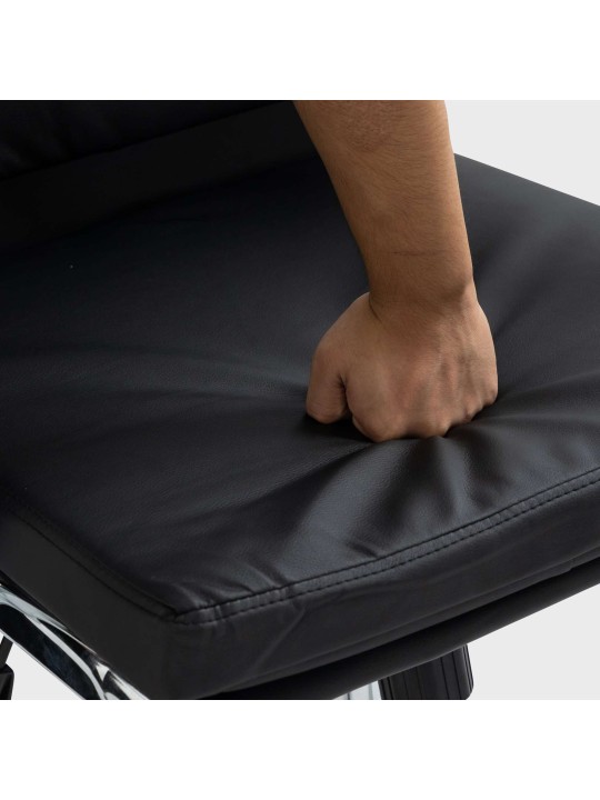 Chaise de bureau Cleveland simili cuir, noir